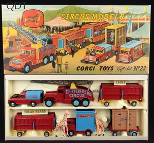Corgi toys a gift set 23 chipperfields circus ff738 front
