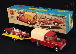 Corgi gift set 17 landrover ferrari racing car trailer ff791 front