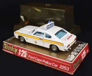 Dinky toys 2253 ford capri police car ff851 back