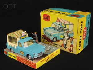 L'Austin Mini Moke militaire miniature Dinky Toys England au 1/43e  incomplète miniatures-toys