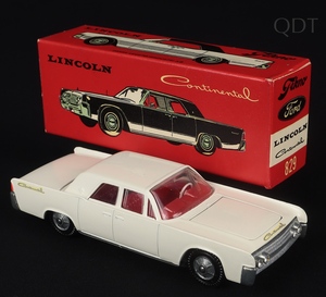 Tekno models 829 lincoln continental ff923 front