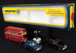 Corgi toys gift set 11 london ff926 front