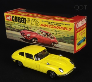 Corgi toys 374 4.2l jaguar ff932 front