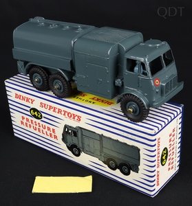 Dinky supertoys 642 pressure refueller gg9 front