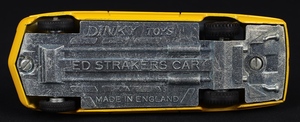 Dinky toys 352 ed straker's car gg70 base