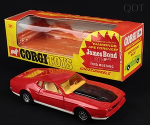 Corgi toys 391 james bond mustang gg101 front