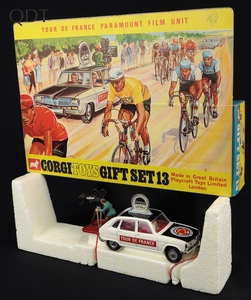 Corgi gift set 13 renault 16 paramount tour de france gg95 front