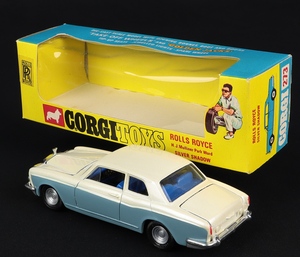 Corgi toys 273 rolls royce silver shadow gg196 back
