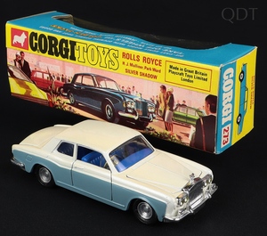 Corgi toys 273 rolls royce silver shadow gg196 front