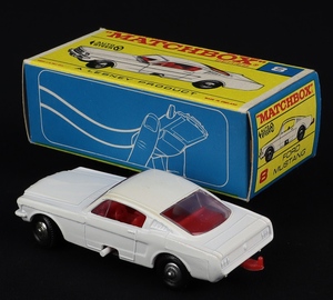 Matcbox no 8 ford mustang gg206 back