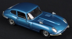 Corgi toys 335 4.2l jaguar e type gg216 car