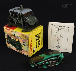 DINKY TOYS 160 - AUSTIN A 30 ( circa 1963 ) – Antique MarcBea