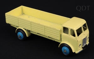 Dinky toys 25r forward control lorry gg339 front