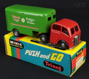 Tri ang minic models 30m mechanical horse pantechnicon gg522 front