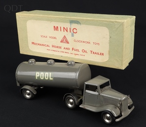 Minic models 78m mechanical horse fuel oil trailer pool gg550 front