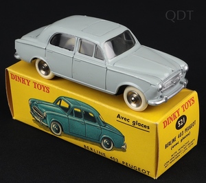French dinky toys 521 peugeot 403 berline gg562 front