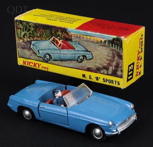 Nicky dinky toys 113 mgb sports gg585 front