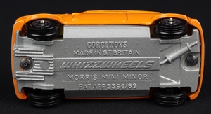 Corgi toys 204 morris mini minor gg606 base