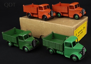 Dinky tradebox 25m  bedford end tipper tradebox gg635 front