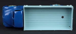 Dinky toys 532 comet wagon gg663 overhead