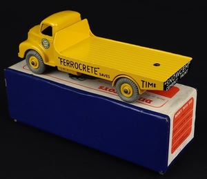 Dinky toys 533 leyland cement wagon ferrocrete gg675 back