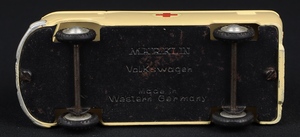 Marklin models 8030 vw ambulance gg687 base