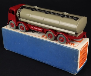 Dinky toys 504 foden 14 ton tanker gg762 back