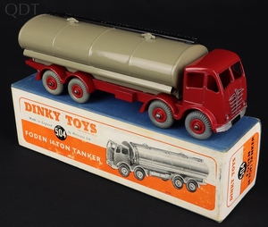 Dinky toys 504 foden 14 ton tanker gg762 front