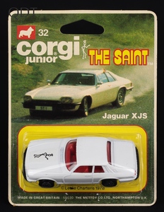 Corgi junior 32 jaguar xjs saint gg793 front