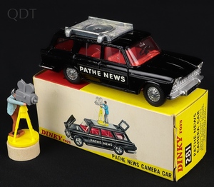 Dinky toys 281 pathe news camera car gg800 front