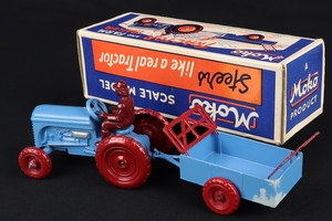 Moko matchbox tractor farm trailer gg810 back