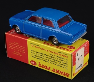 Dinky toys 136 vauxhall viva gg833 back
