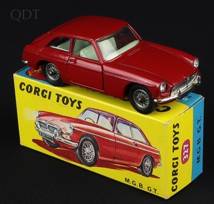 Corgi toys 327 mgb gt gg925 front
