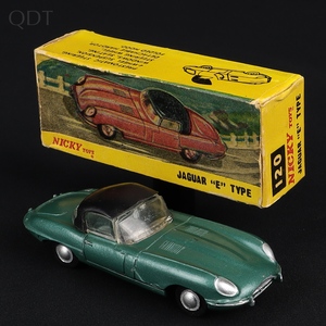 Nicky dinky toys 120 e type jaguar hh76 front