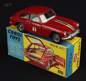 Corgi toys 327 mgb gt hh706 front
