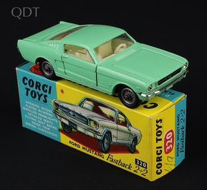 Corgi toys 320 ford mustang hh871 front