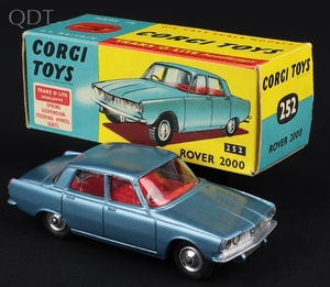 Corgi 252 rover 2000 gg970 rover 2000 blue front