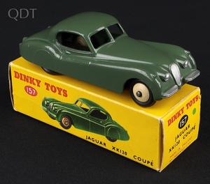 Dinky toys 157 jaguar xk 120 jj140 front