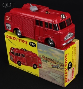 Dinky toys 276 airport fire tender jj141 front