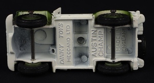 Dinky toys 674 austin champ u.n issue jj162 base