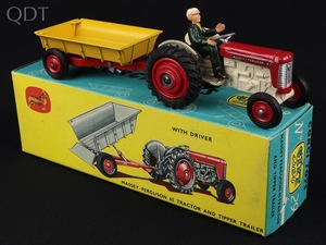 Corgi toys gift set 29 massey tractor trailer jj171 front