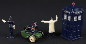 Dinky toys gift set 42 motor cycle police hut figures jj189 reverse