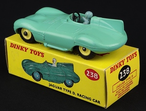 Dinky toys 238 jaguar d type racing car jj191 back