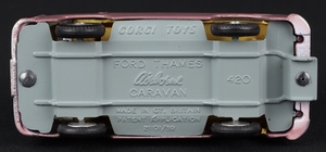 Corgi toys 420 ford thames airborne caravan jj205 base