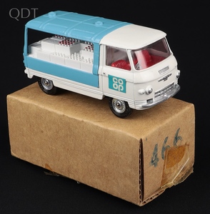 Corgi toys 466 commer milk float co op jj223a front
