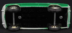 Dinky toys 168 singer gazelle jj239 base