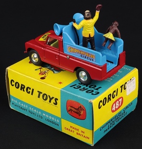 Corgi toys 487 chipperfields circus landrover parade vehicle jj283 back
