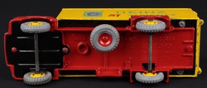 Dinky supertoys 923 big bedford van heinz jj363 base