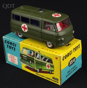 Corgi toys 354 military ambulance jj534 front