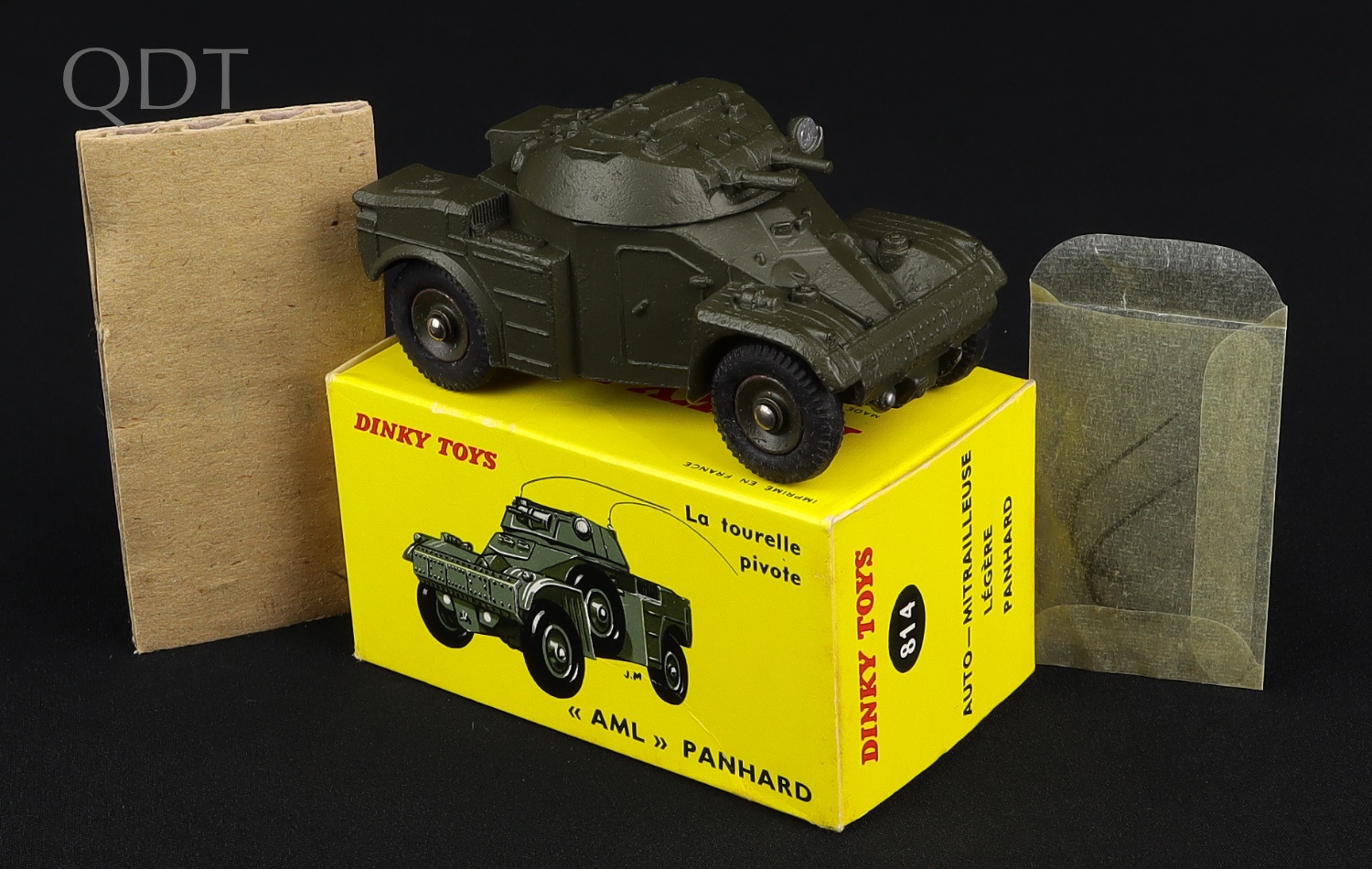 DTF454 - DINKY TOYS - Panhard AML blindé - Antenne noire - 814